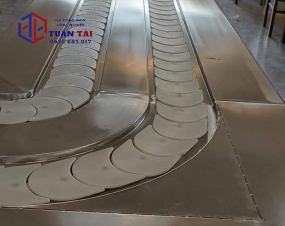 Băng chuyền Inox cho nhà hàng