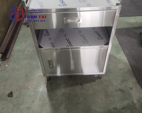 TỦ ĐẦU GƯỜNG Y TẾ - THIẾT BỊ Y TẾ