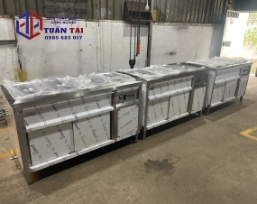 Tủ inox giữ nóng 4 khay