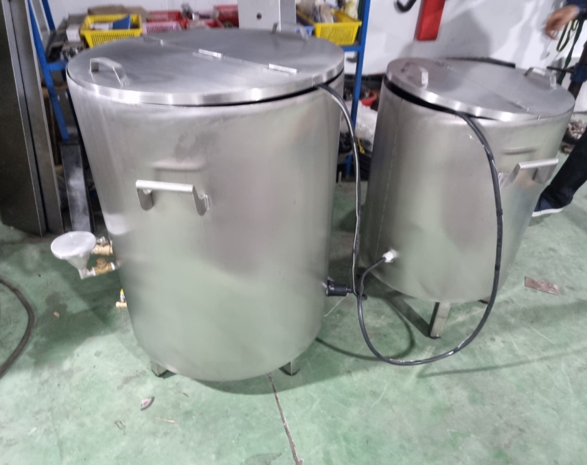 Nồi nấu cháo bằng điện 