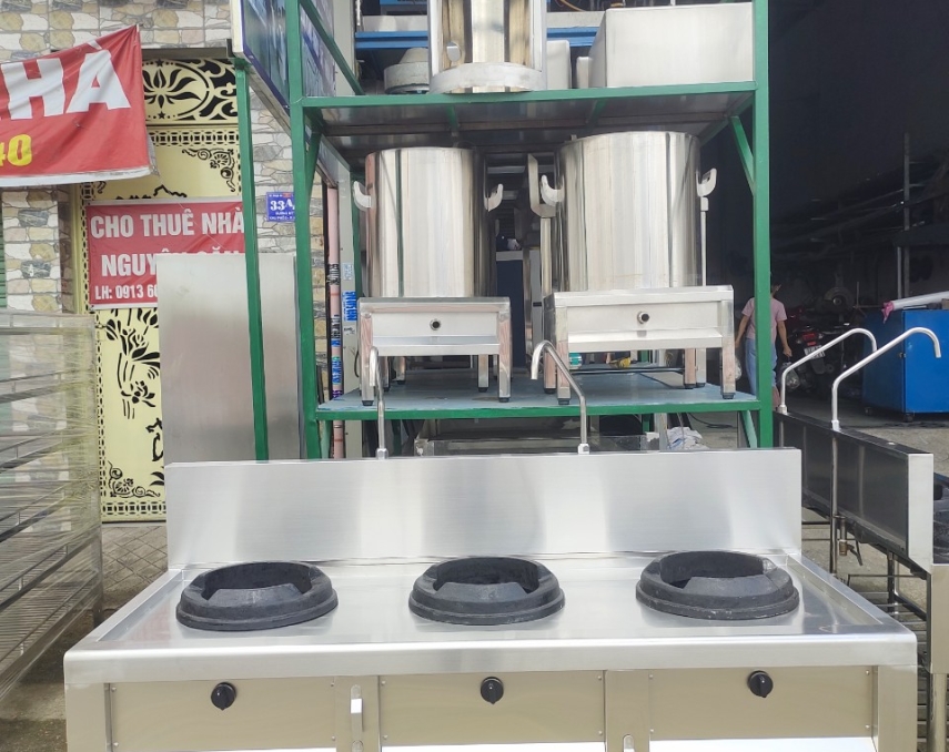 BẾP Á 3 HỌNG KIỀNG BÁNH Ú CÔNG NGHIỆP 