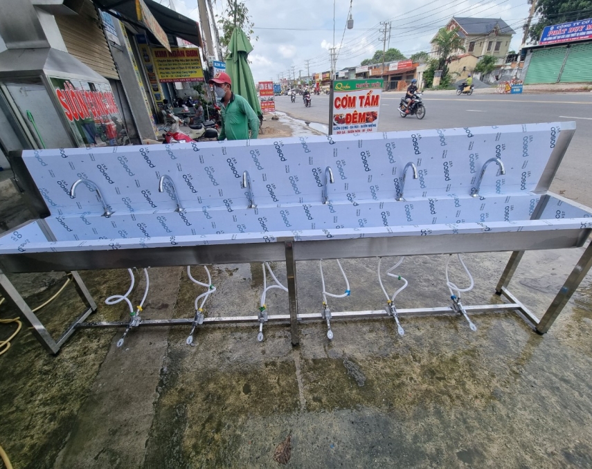 Bồn rửa tay Inox van đập chân 