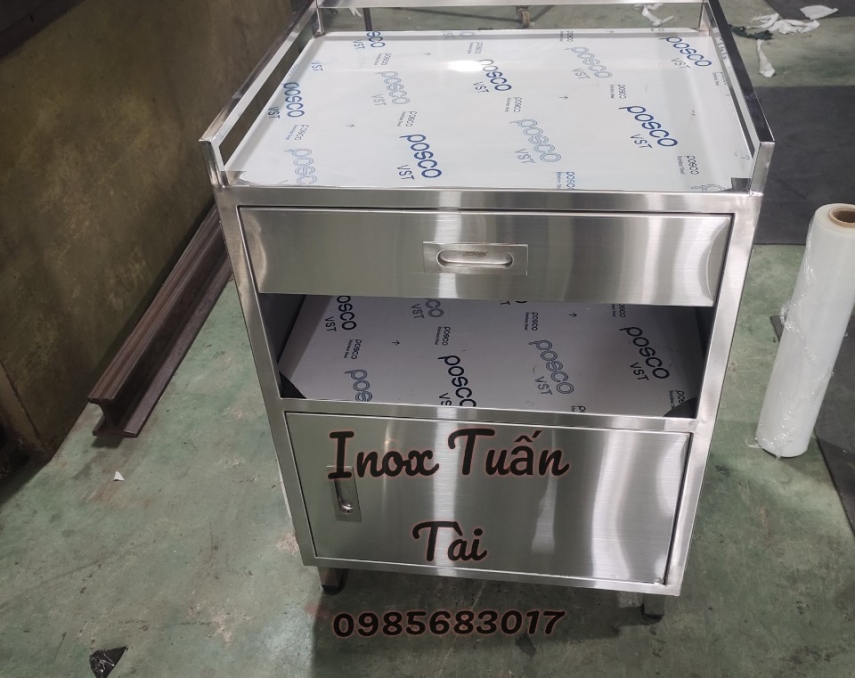 TỦ ĐẦU GƯỜNG Y TẾ - THIẾT BỊ Y TẾ